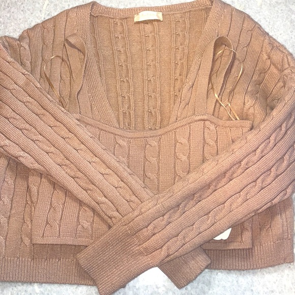 Altar’d State Cardigan & Camisole Set - Picture 3 of 4